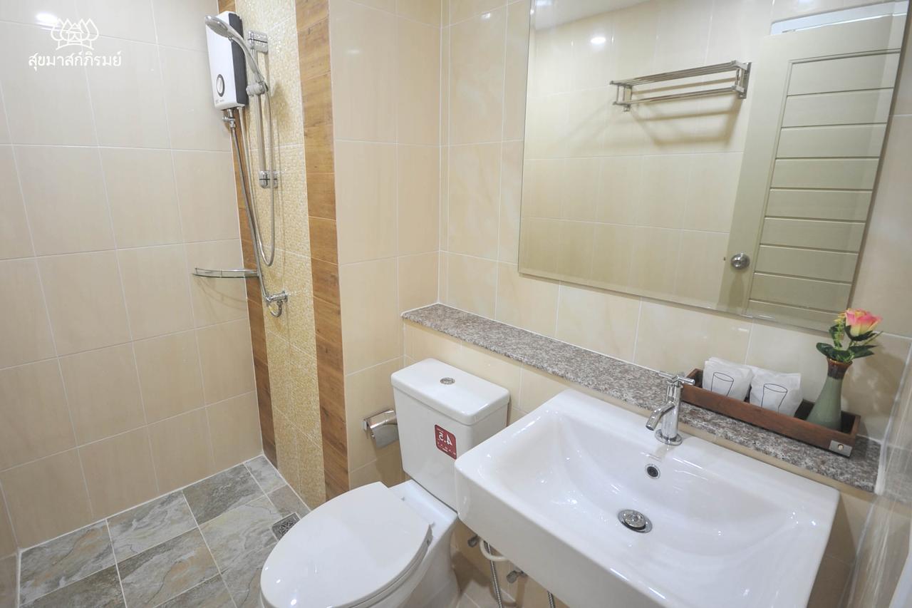 Sukkhamas Pirom Hotel Nakhonratchasima Buitenkant foto